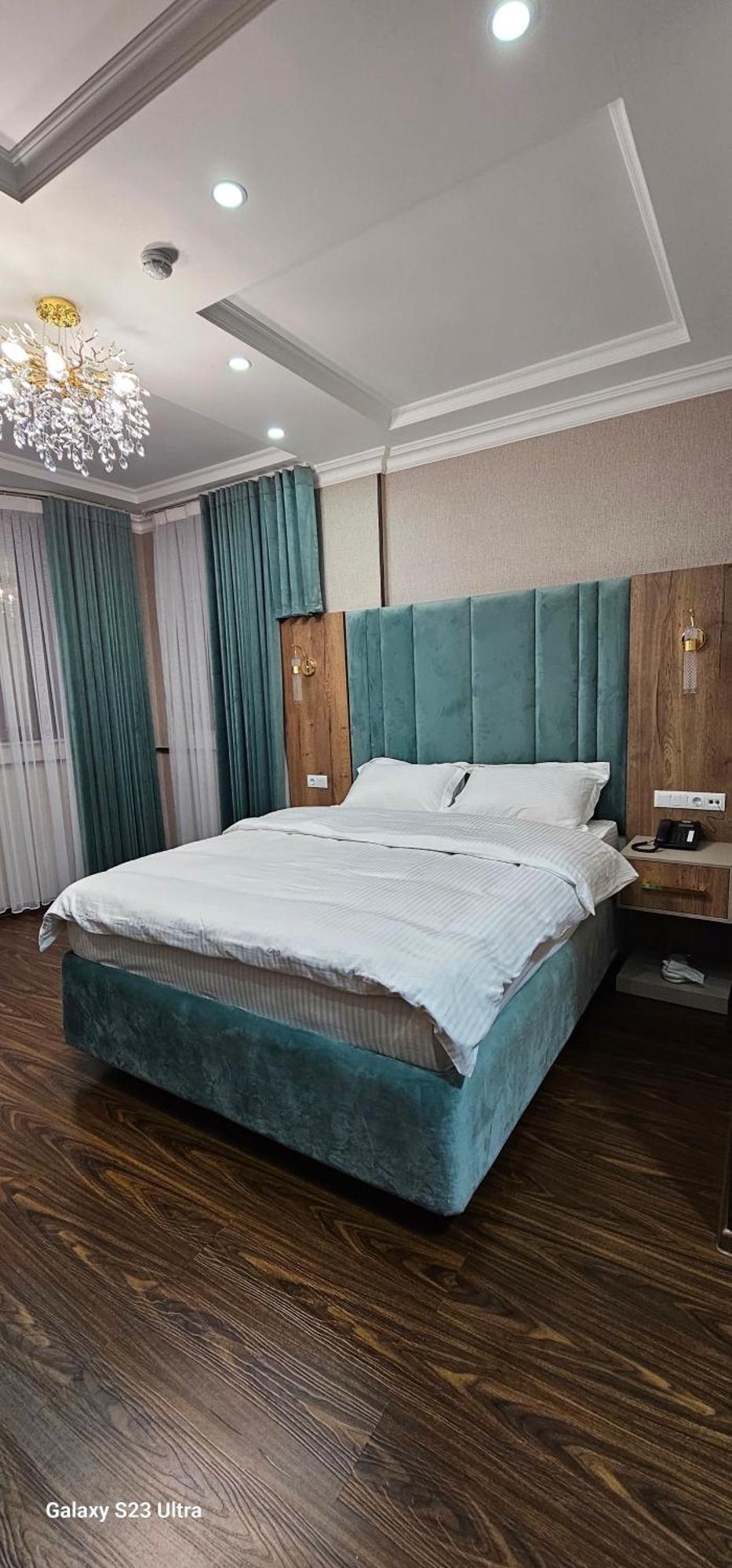 Hotel Sharq Dushanbe Exterior foto